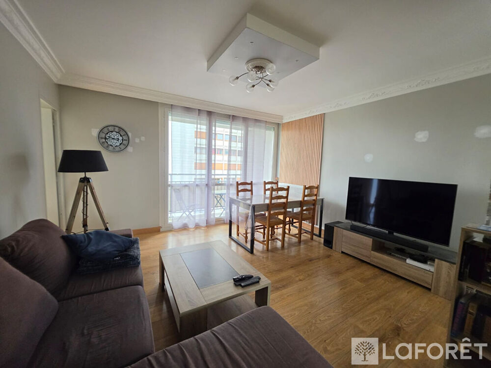 Location Appartement Appartement Beauvais 4 pièce(s) 75.79 m2 Beauvais