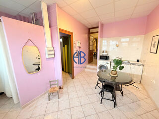  Maison � vendre 6 pi�ces 180 m�