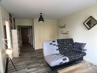  Appartement à louer 1 pièce 32 m²