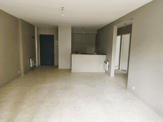  Appartement à louer 3 pièces 64 m²
