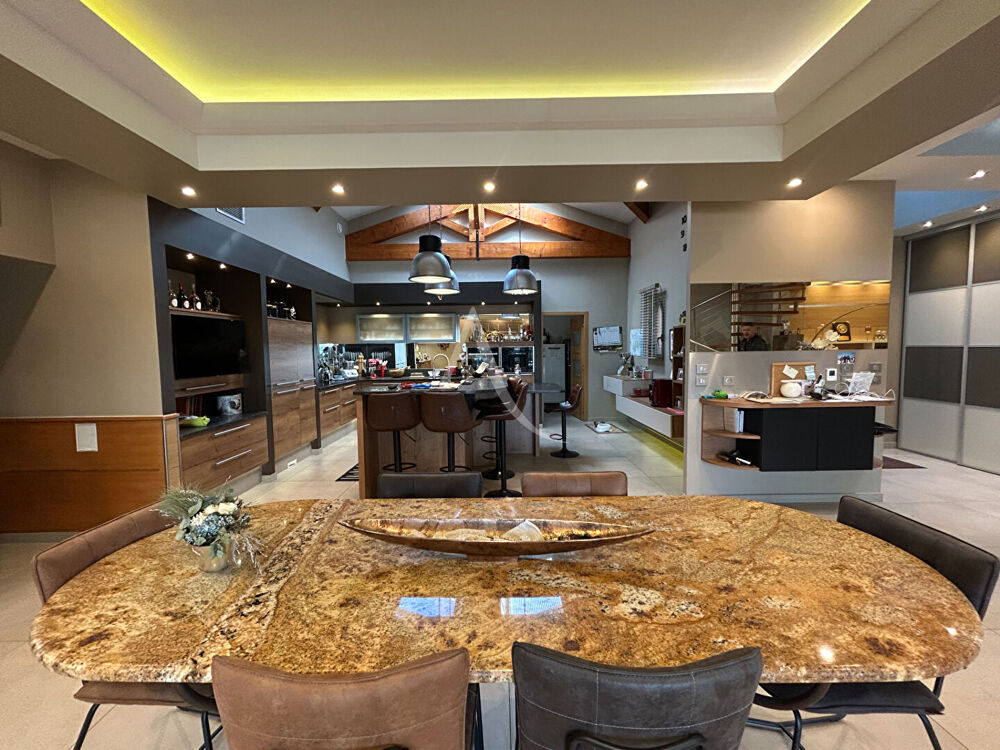 � vendre  Maison Malves-en-Minervois (11600)