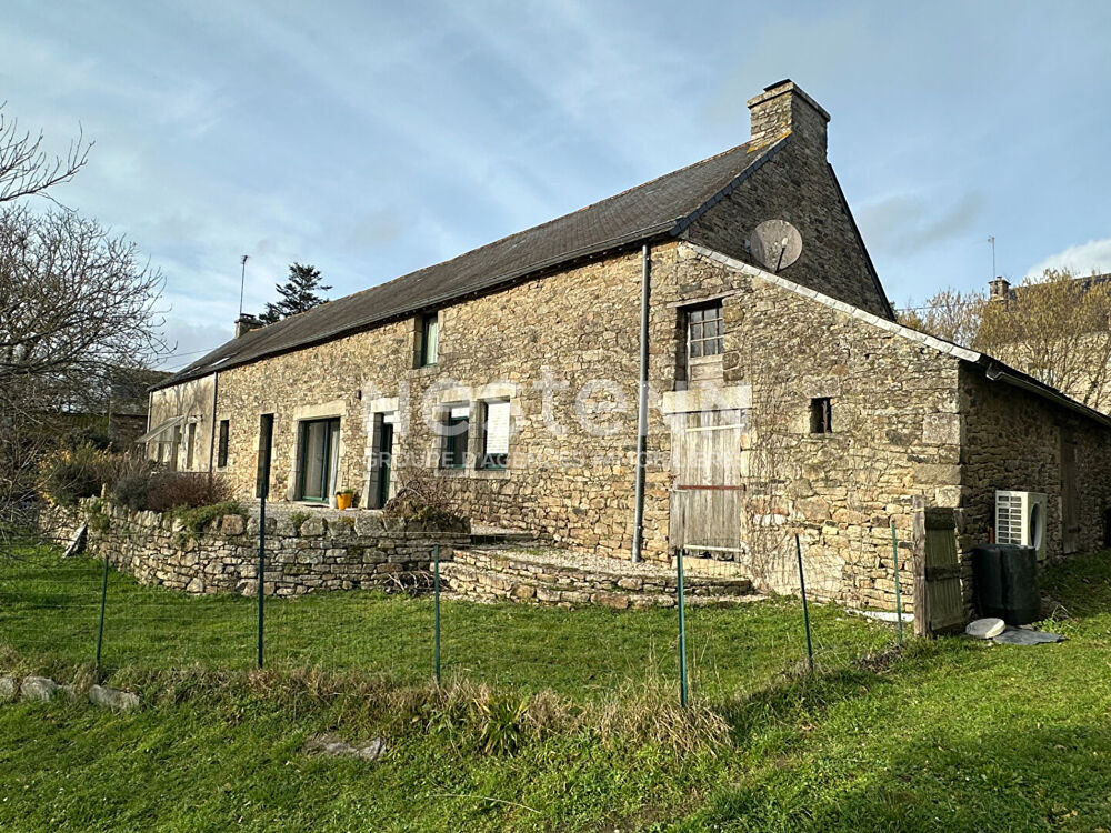 Longère en pierre, avec maison d'habitation 128 m² potentiel 170 m² et maison louée 85 m²