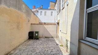  Maison à louer 7 pièces 146 m²