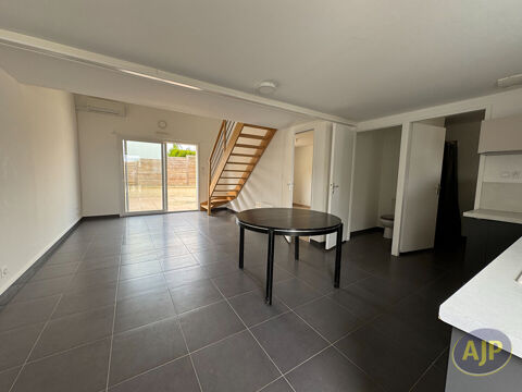   Maison -  Bazoges En Paillers Maison - 3 pi�ce(s) - 70 m�