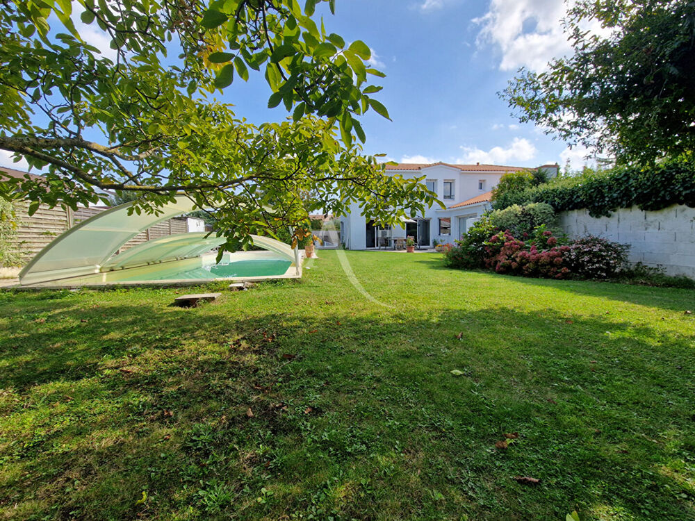 à vendre  Maison Saint-Sébastien-sur-Loire (44230)