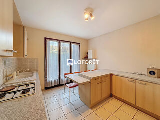  Maison � vendre 9 pi�ces 215 m�