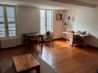  Appartement à louer 2 pièces 56 m²