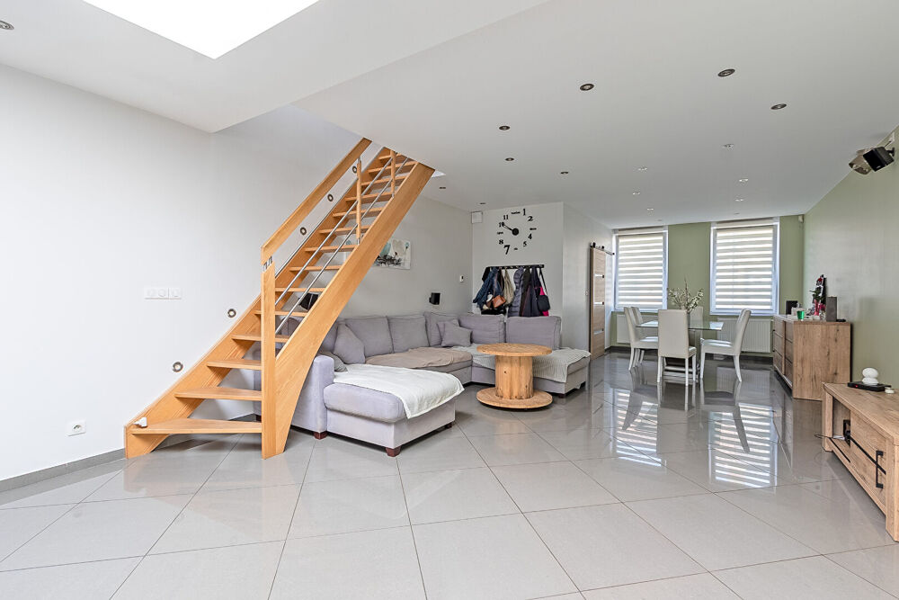 Vente Maison COUP DE COEUR IMMÉDIAT - MAISON FAMILIALE EN PLEIN COEUR DE WATTRELOS Wattrelos