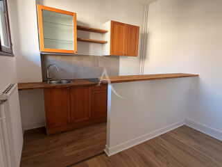 Location Appartement STUDIO VIDE A LOUER ALFORTVILLE 27.49M² Alfortville