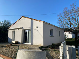  Maison � vendre 4 pi�ces 205 m�