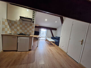  Appartement à louer 1 pièce 19 m²