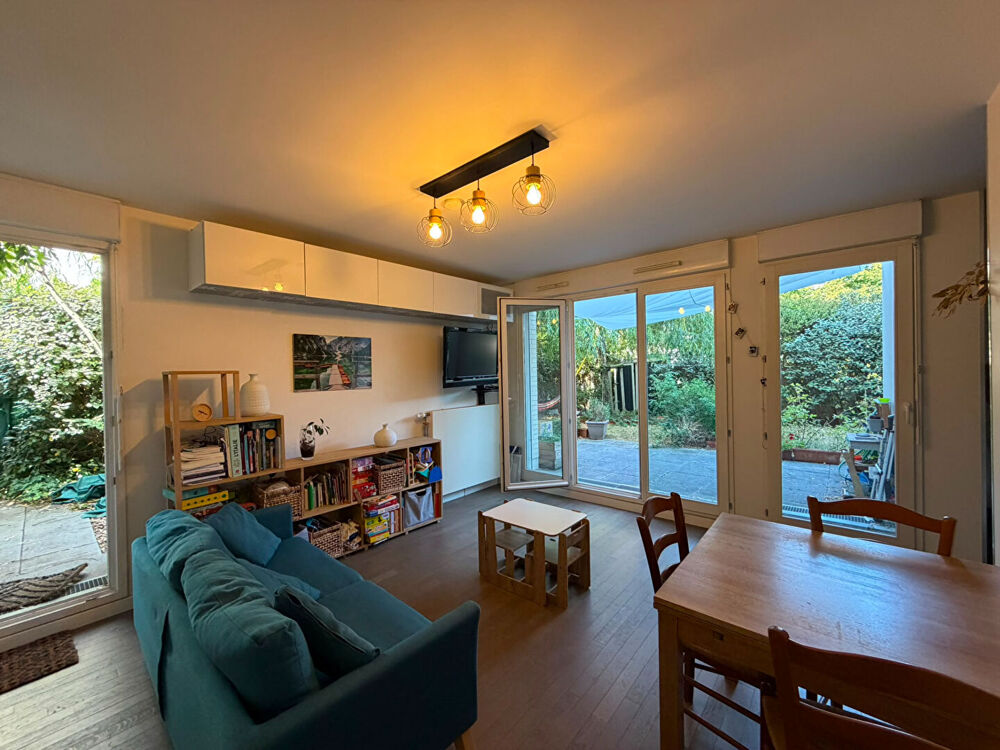 Appartement MEUBLE Cachan 3 pièce(s) 69.75 m2