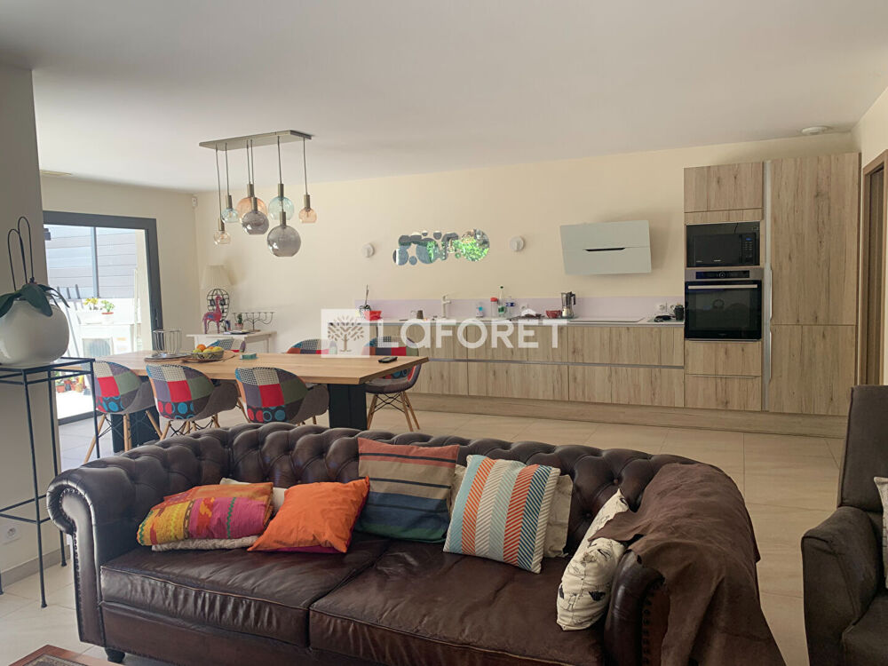 Vente Maison Maison 3 faces  Banyuls Dels Aspres 4 pièce(s) 119 m2 Banyuls dels aspres