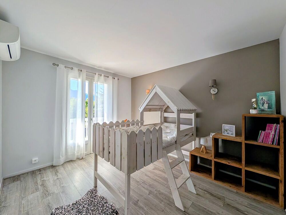à vendre  Maison Aix-les-Bains (73100)