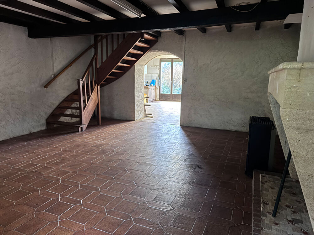 Vente Maison MAISON DE 143 m2 SUR JARDIN Bourg