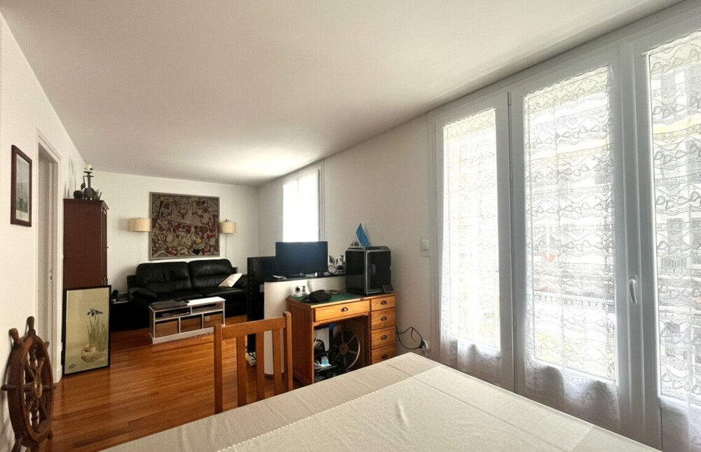 Vente Appartement A vendre au centre-ville de Vannes, appartement de type 2 de 55 m², calme et lumineux, cave et grenier Vannes