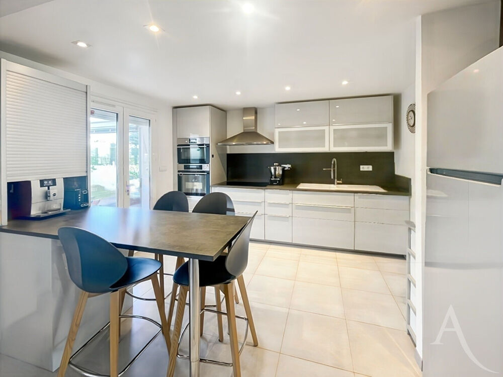 Vente Maison Maison 6 pièces Sainte Geneviève Des Bois 121m² Sainte genevieve des bois