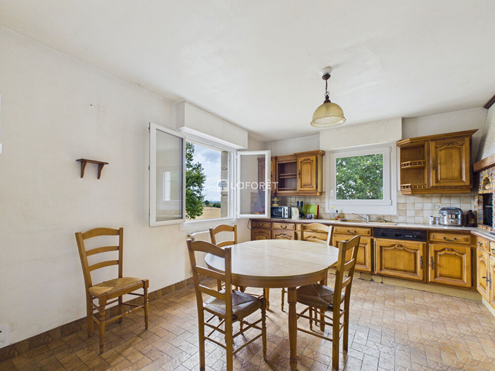 Vente Maison Maison Brasparts 7 pièce(s) 232 m2 Brasparts