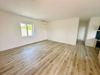  Appartement à louer 4 pièces 78 m²