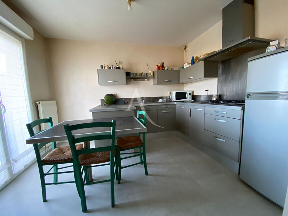 Vente Appartement Appartement  plein bourg -Saint Philbert De Grand Lieu - 3 pièce(s) Saint philbert de grand lieu