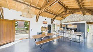  Maison � vendre 9 pi�ces 350 m�