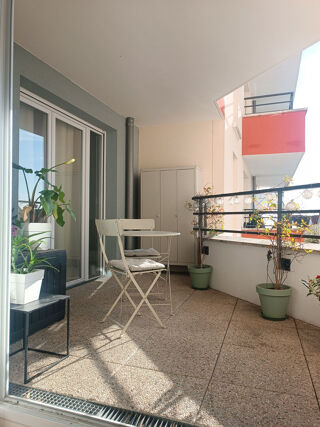  Appartement à louer 2 pièces 