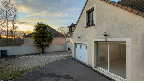  Maison � louer 7 pi�ces 160 m� Boussy saint antoine