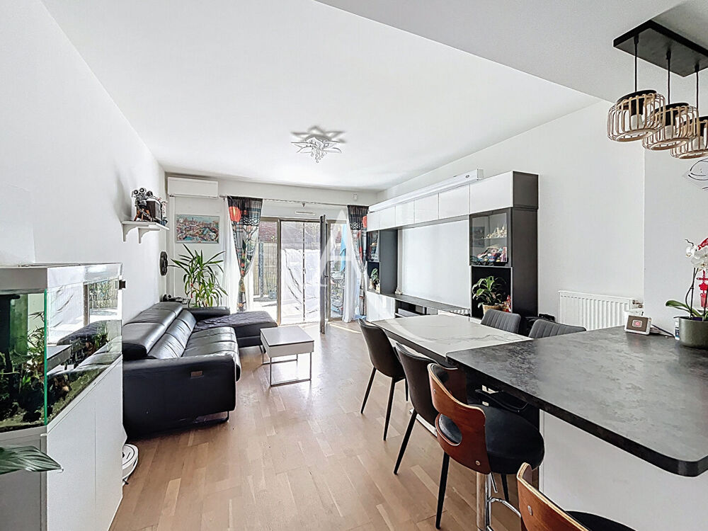 À VENDRE Appartement 5 pièces avec terrasse et jardin à Massy Vilmorin