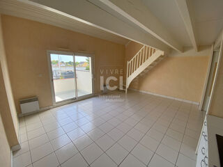  Appartement à louer 2 pièces 45 m²