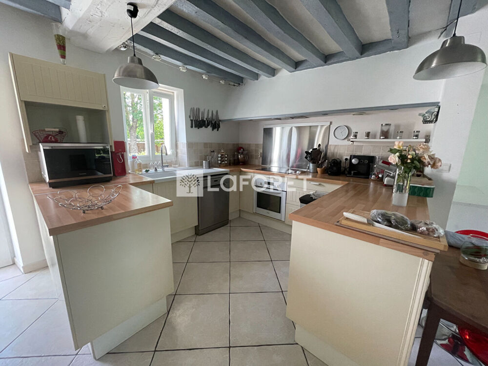 Vente Maison Maison Longnes 6 pièce(s) 221.42 m2 Longnes