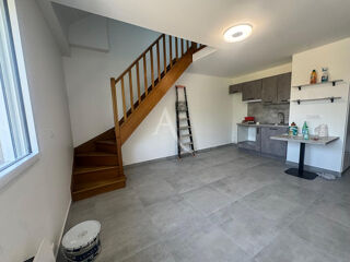  Appartement à louer 2 pièces 42 m²