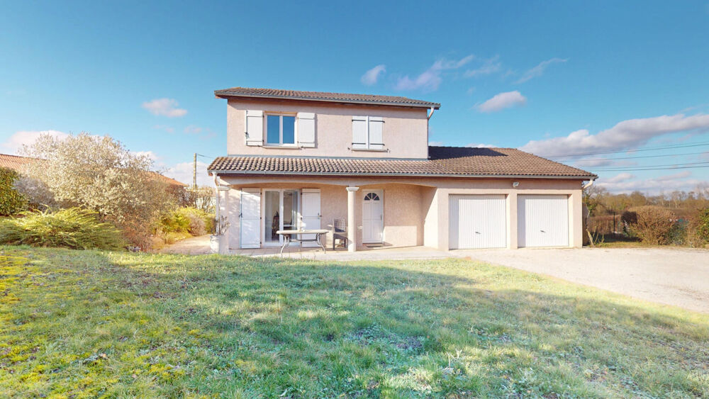 Maison 6 pièces 110 m² · à Belleville en Beaujolais · 110 m² · 345 000 €
