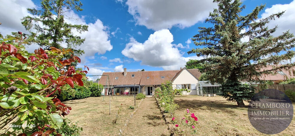 Maison ancienne à Chaumont-sur-Loire.