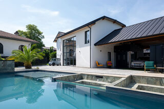  Maison  vendre 7 pices 198 m