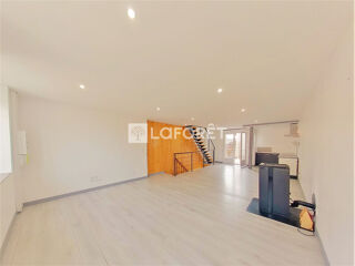  Appartement � louer 3 pi�ces 92 m�