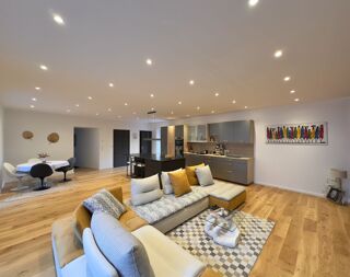  Appartement � vendre 5 pi�ces 180 m�