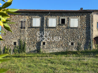  Maison � vendre 9 pi�ces 400 m�