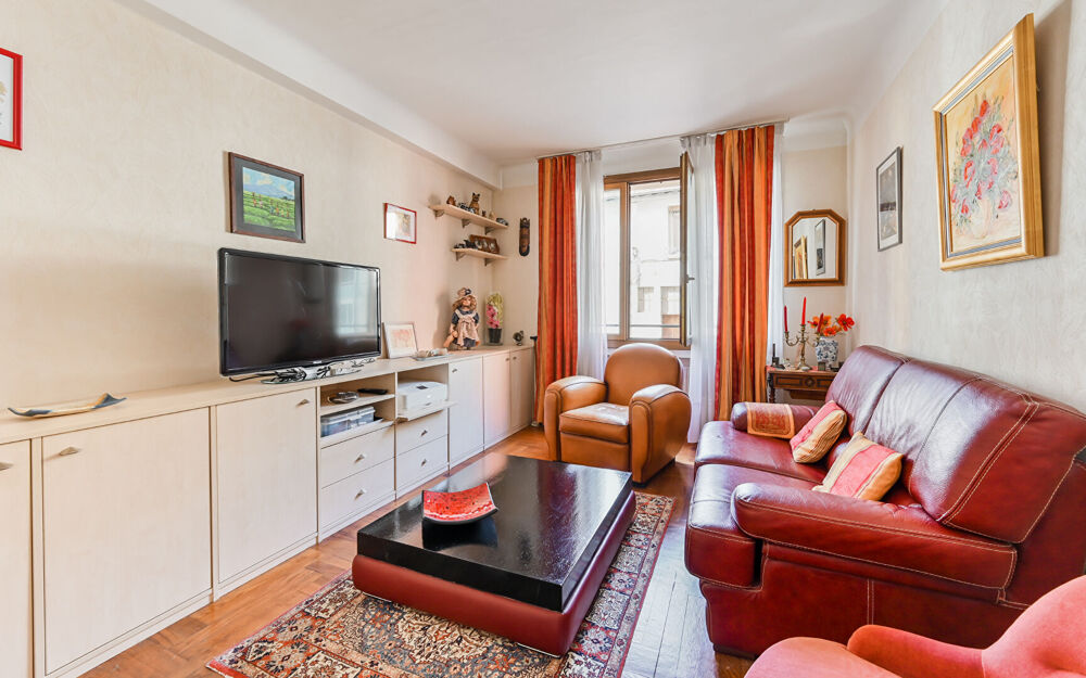 VIAGER OCCUPÉ - Villeurbanne T2 50 m² avec garage