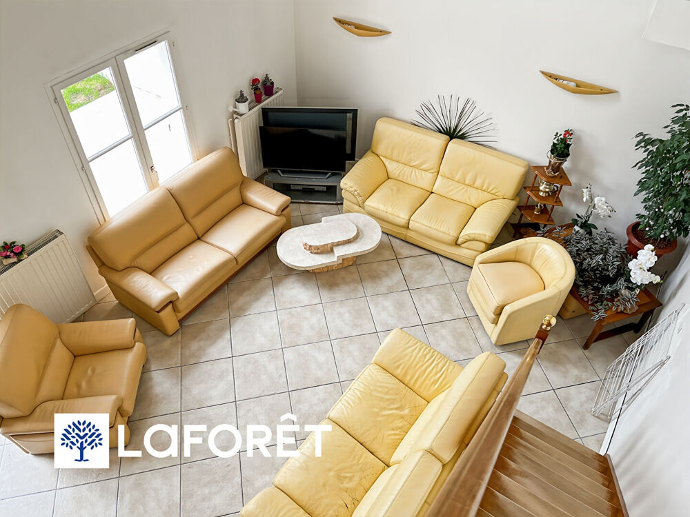Maison spacieuse de 128m² 4 chambres secteur LAC - Réf. 16411