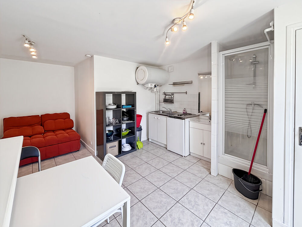 Location Appartement À LOUER - STUDIO MEUBLÉ - MENNECY Mennecy