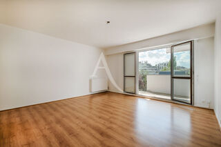  Appartement à louer 3 pièces 66 m²