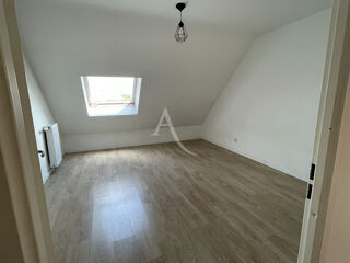  Appartement à louer 2 pièces 43 m²