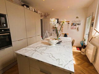  Appartement  vendre 6 pices 110 m