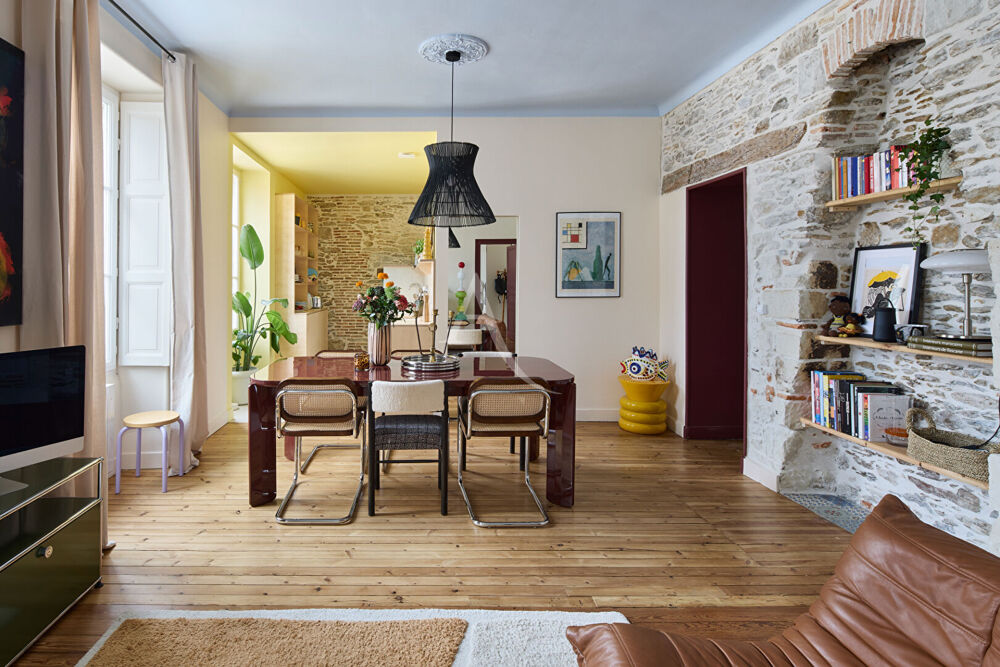Vente Appartement NANTES, COEUR DE VILLE, Rue Saint-Léonard / Hôtel de Ville / Decré Magnifique T3 calme et lumineux fraîchement rénové Nantes