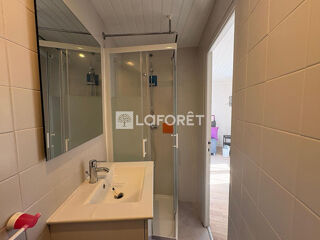  Immeuble à vendre 1 pièce 72 m²
