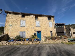  Maison à vendre 14 pièces 338 m²