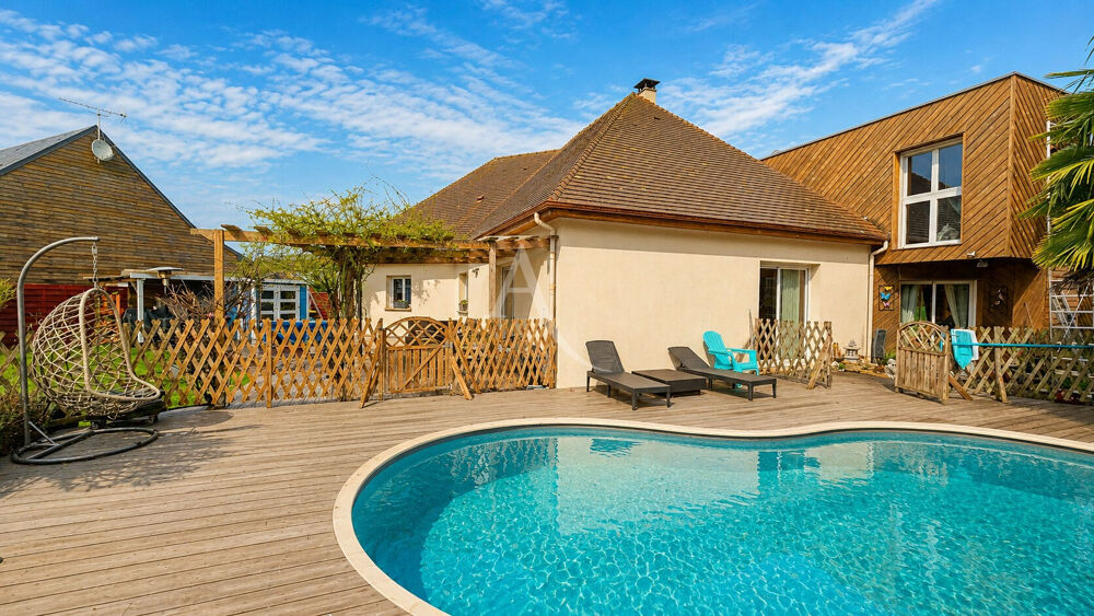 Maison 12 pièces 293 m² · à Etrepagny · 293 m² · 525 800 €