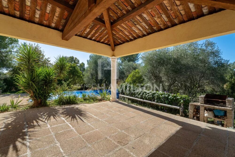 Maison familiale à Grasse Saint-Antoine, au calme absolu