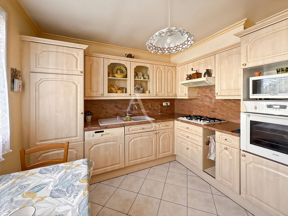 Maison Saint Leger Du Bourg Denis 4 pièce(s) 116 m2