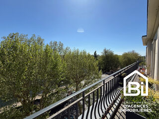  Appartement � vendre 5 pi�ces 130 m�